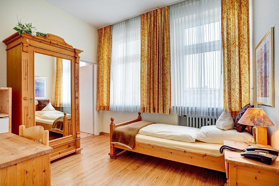 Stadthotel Ντέτμολντ Εξωτερικό φωτογραφία