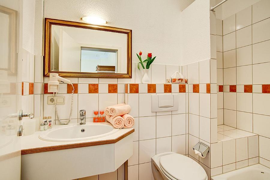 Stadthotel Ντέτμολντ Εξωτερικό φωτογραφία